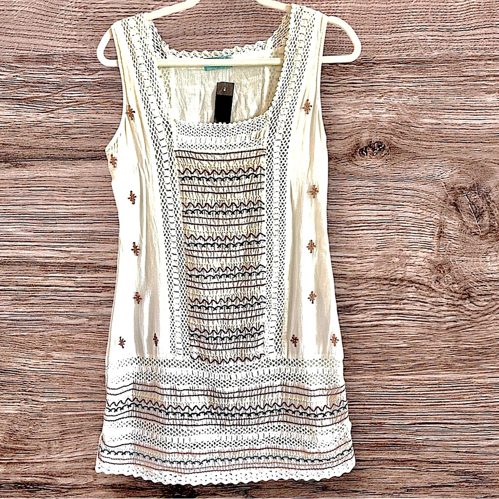 Letarte White Crochet Embroidered Casual Boho Dress Size Small New With Tags